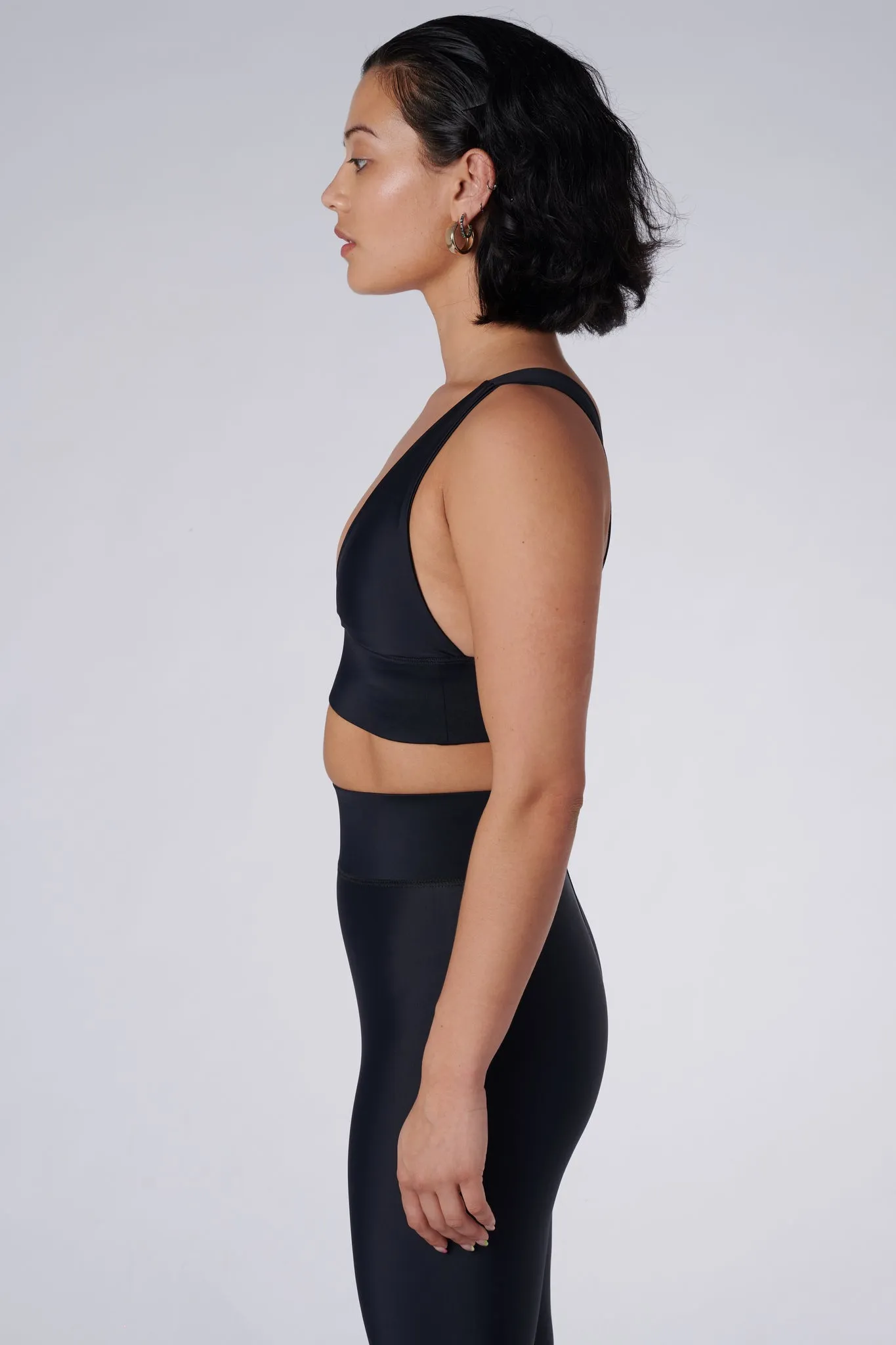 Lykke Deep Plunge Sports Bra | Recycled Nylon | Black