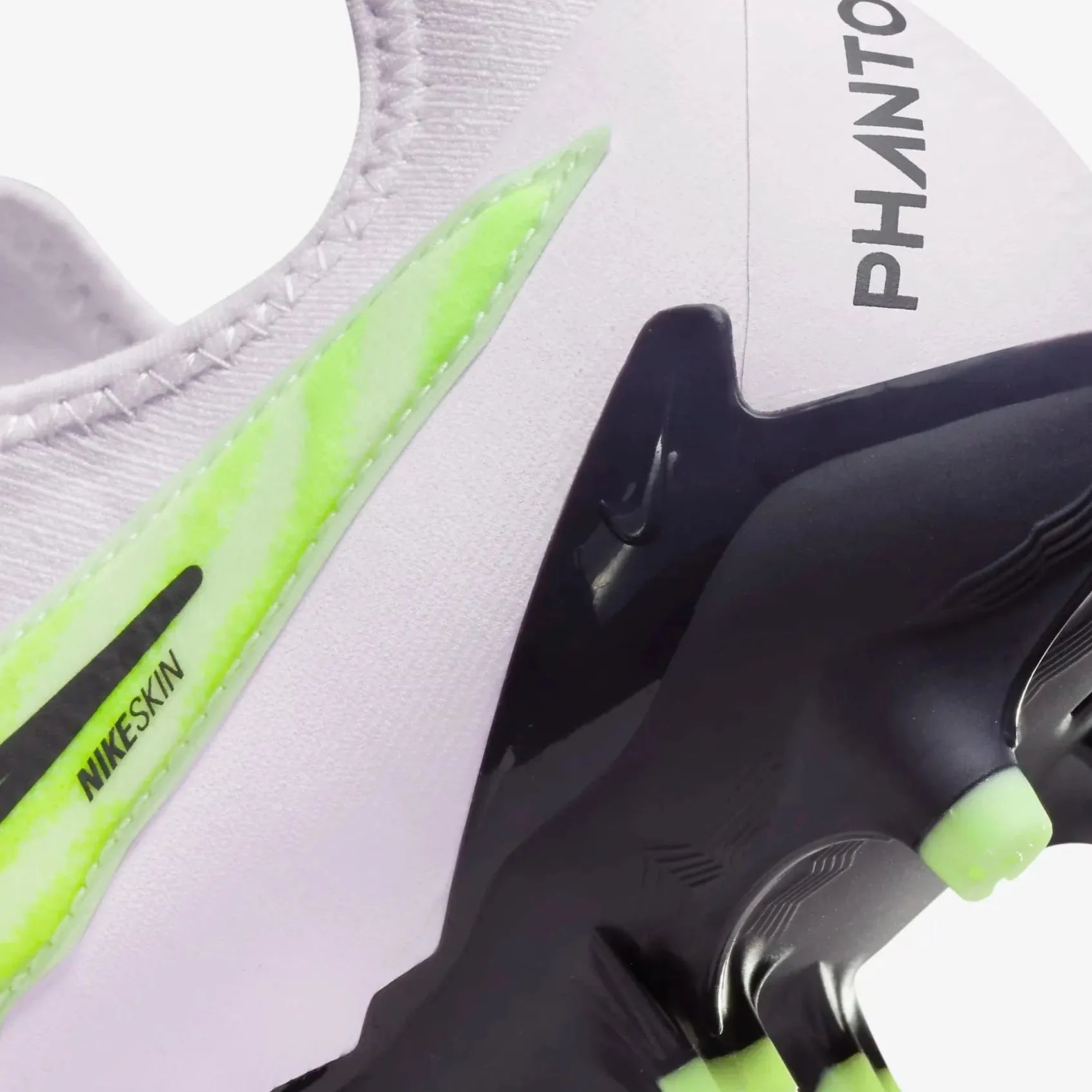 Nike Phantom GX Pro FG Football Boots