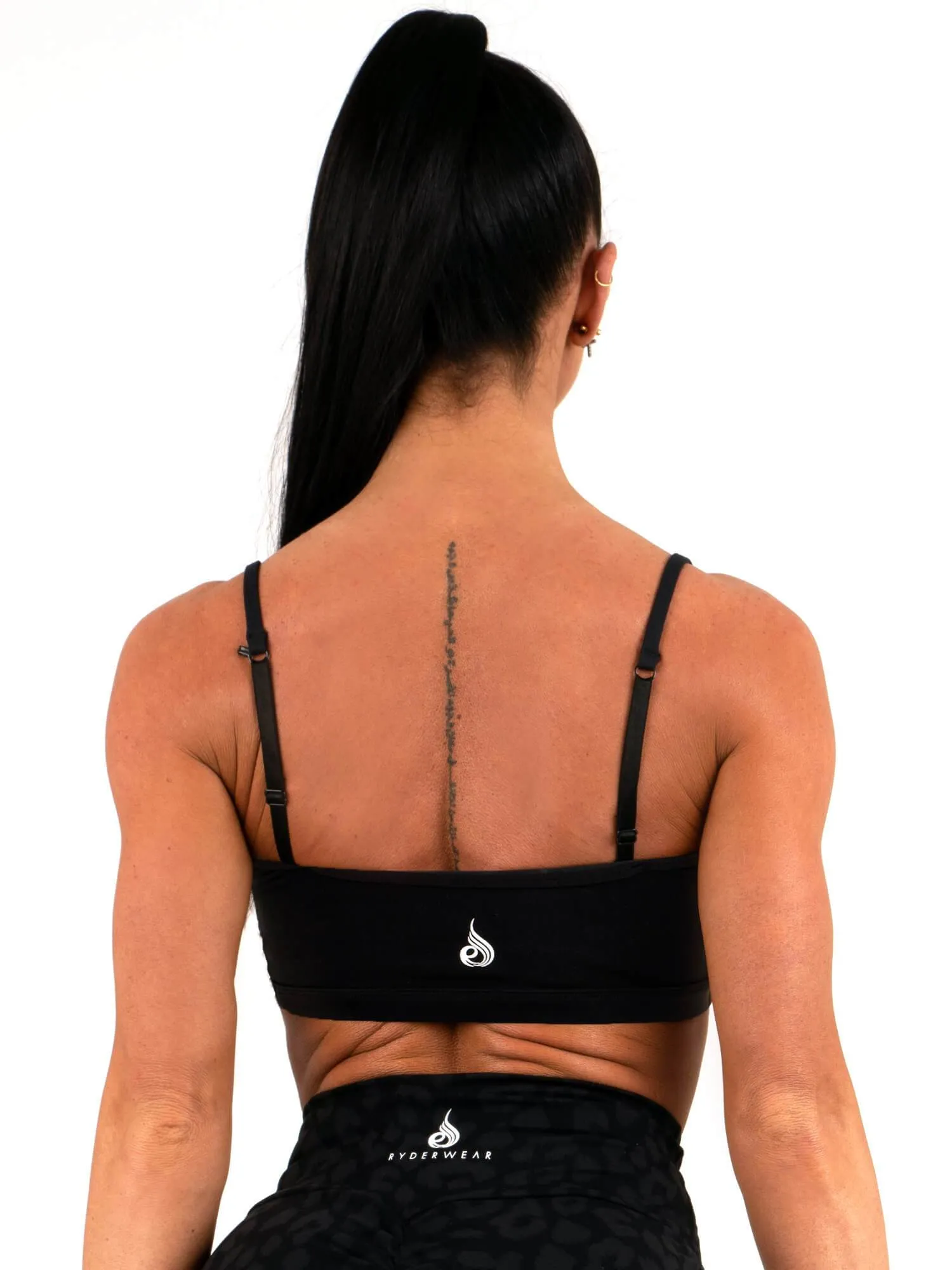 Staples Sports Bra - Black