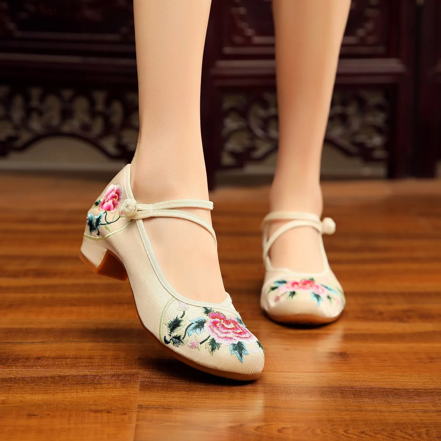 Women's Ethnic Style Beef Tendon Bottom Height Canvas Shoes